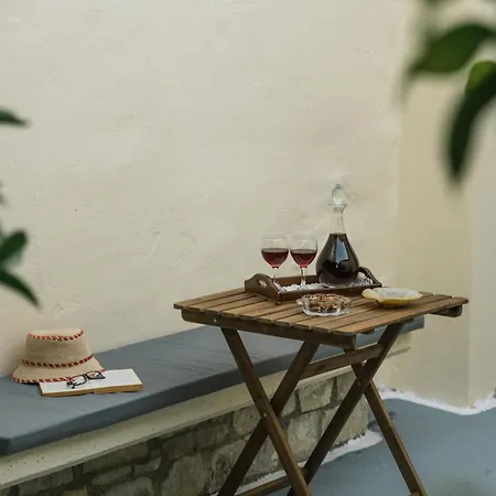 Apironero House Appartement *